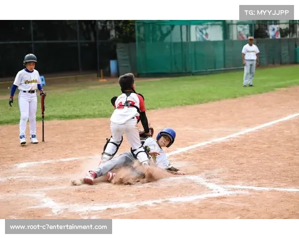 四川青少年垒球锦标赛丙组最小选手仅9岁展现竞技潜力 四川青少年垒球锦标赛丙组最小选手仅9岁展现竞技潜力